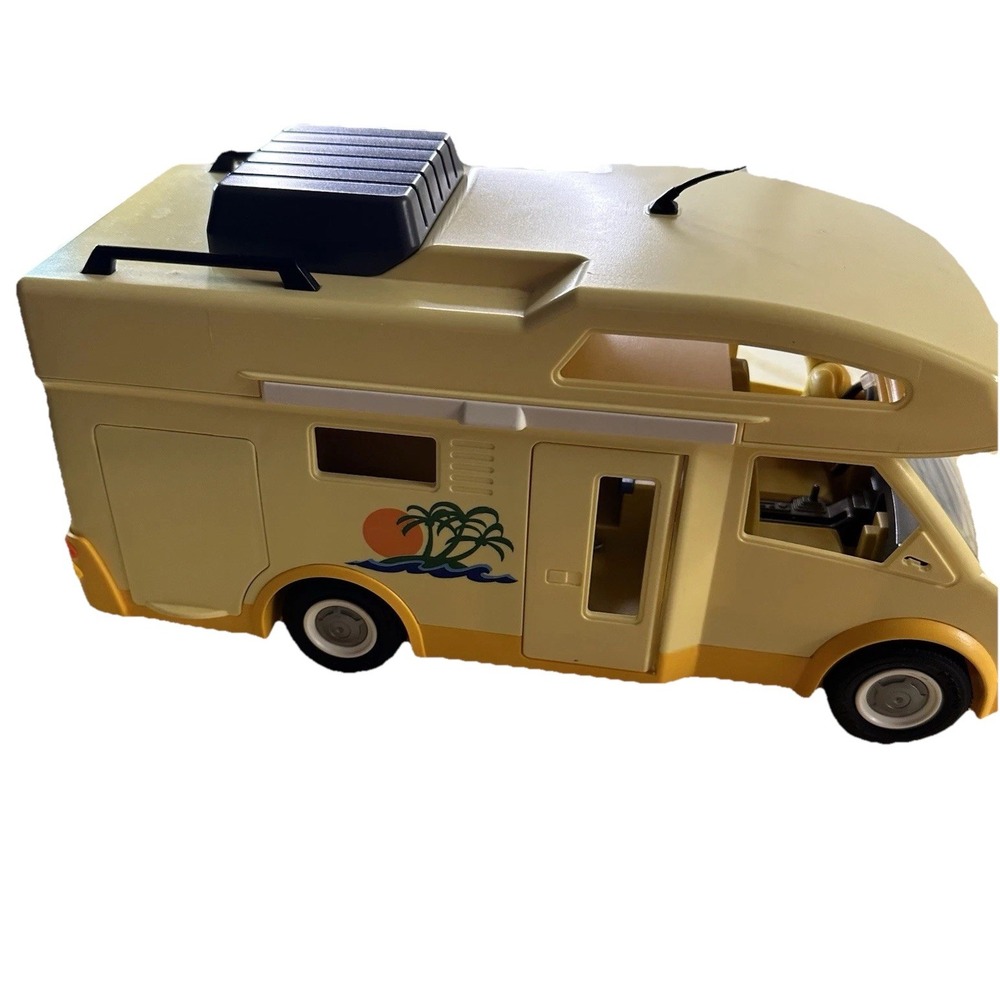 Playmobil 3261 Family Camper RV Motorhome with Figures and accessories +2006 - Picture 2 of 11
